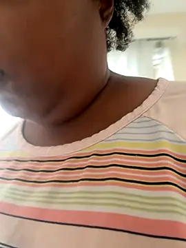 JCCaramelbarbie1 online show from September 2025 04:51:02 PM