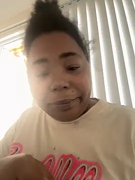 JCCaramelbarbie1 online show from November 2025 01:32:01 PM