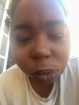 JCCaramelbarbie1 online show from November 2025 03:56:02 PM