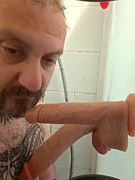 Snapshot of teddy79good chatting on May 2026 11:15:01 AM teddy79good online show from May 2026 11:15:01 AM