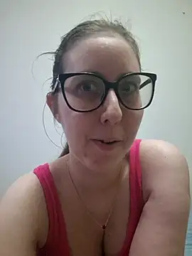 Snapshot of Sarah459 chatting on February 2026 06:48:01 PM Sarah459 online show from February 2026 06:48:01 PM