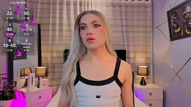 Megan Do Santos online show from November 2025 07:58:01 PM