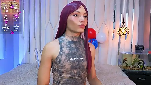 Megan Do Santos online show from July 2026 08:15:02 PM