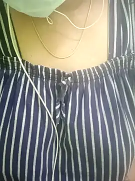 Snapshot of Aishu-tamil09 chatting on January 2025 11:26:01 AM Aishu-tamil09 online show from January 2025 11:26:01 AM