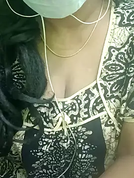 Snapshot of Aishu-tamil09 chatting on January 2025 06:24:02 PM Aishu-tamil09 online show from January 2025 06:24:02 PM