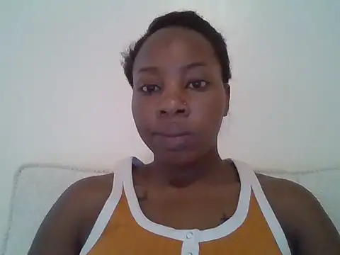 Queen loveer online show from June 2026 12:38:02 PM
