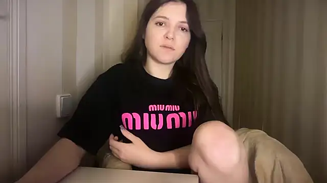 Lina Most online show from January 2026 09:42:01 PM