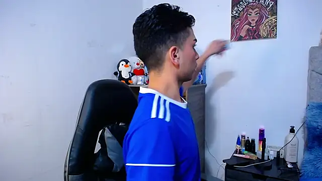 OwenBluee online show from January 2026 05:32:01 AM