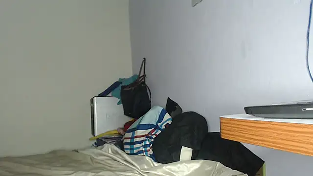 Zafiro subversiva online show from January 2025 11:18:01 PM