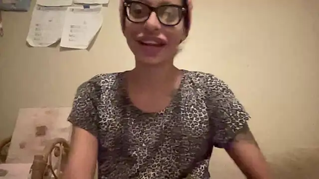 myloveforyouu online show from April 2026 03:44:02 AM