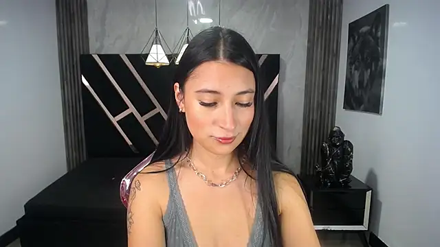 Snapshot of lizzyluk_ch chatting on January 2025 11:50:02 AM lizzyluk ch online show from January 2025 11:50:02 AM