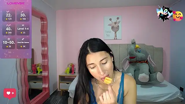 Snapshot of lizzyluk_ch chatting on February 2025 04:33:01 PM lizzyluk ch online show from February 2025 04:33:01 PM
