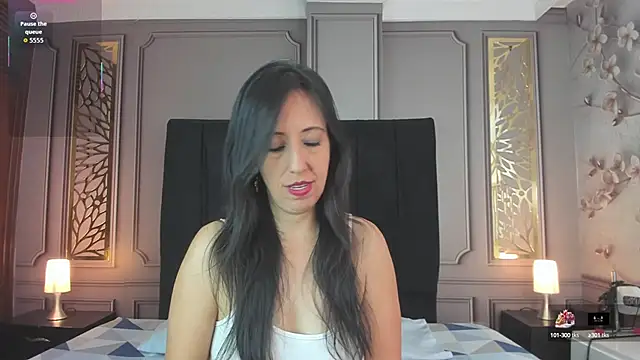 Bonnie  milf online show from October 2025 12:02:01 PM