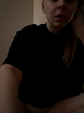 wrenlie online show from September 2025 03:30:02 AM