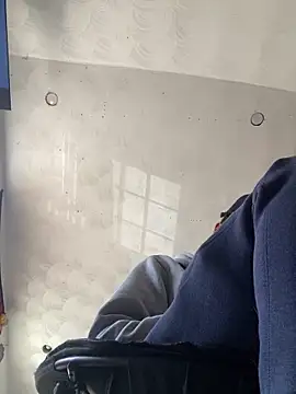 Snapshot of rayyymack chatting on December 2024 03:45:02 PM rayyymack online show from December 2024 03:45:02 PM