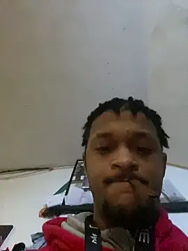 Snapshot of rayyymack chatting on December 2024 10:03:02 PM rayyymack online show from December 2024 10:03:02 PM