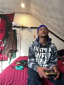 rayyymack online show from February 2026 07:32:02 PM