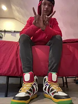 rayyymack online show from March 2026 01:26:02 PM