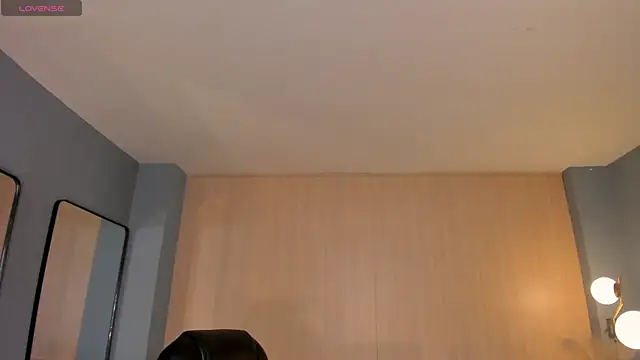 ValeriaRiveraX online show from February 2026 04:18:02 AM