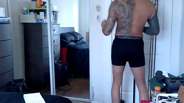 Snapshot of WyattBBC chatting on July 2026 03:29:01 PM WyattBBC online show from July 2026 03:29:01 PM