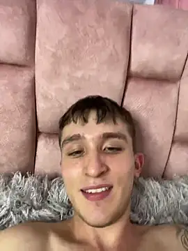 Snapshot of Dylanwhite23_ chatting on January 2025 11:06:01 PM Dylanwhite23 online show from January 2025 11:06:01 PM