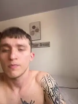 Snapshot of Dylanwhite23_ chatting on January 2025 07:27:01 PM Dylanwhite23 online show from January 2025 07:27:01 PM