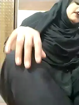 Indian-Nazia online show from February 2025 01:41:01 PM