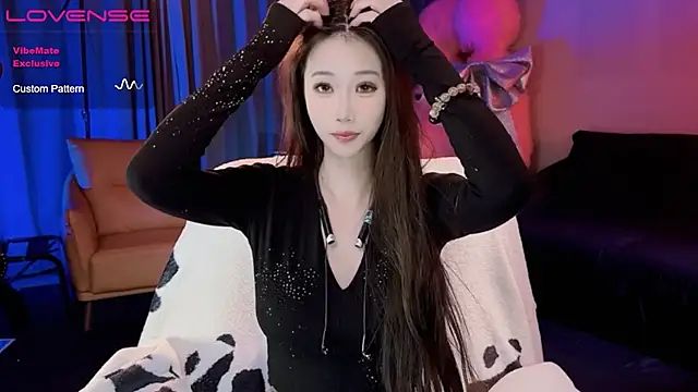 JoooJo  online show from February 2025 06:15:02 PM