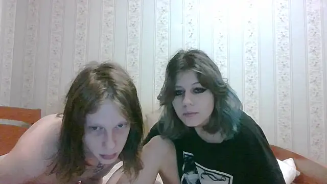 Snapshot of Crystal_Love_Porn chatting on December 2024 04:03:02 AM Crystal Love Porn online show from December 2024 04:03:02 AM
