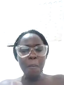 Sweetcecie01 online show from February 2025 11:02:01 PM