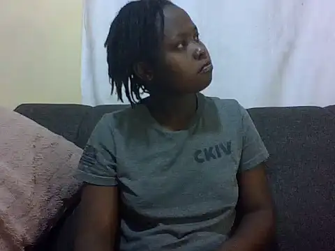 Sweetcecie01 online show from March 2026 09:09:02 PM