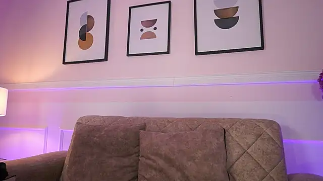 Anybuny online show from December 2025 12:13:02 PM