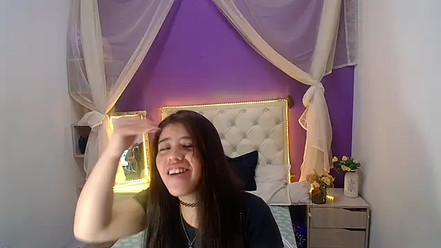 Ingrid Casas online show from December 2024 10:43:02 PM