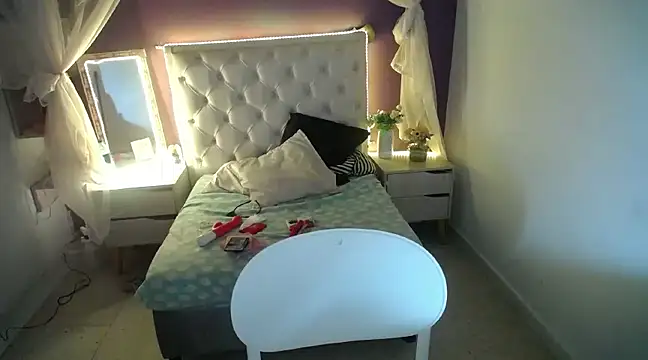 Ingrid Casas online show from January 2025 02:39:02 AM