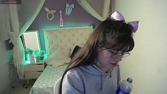 Ingrid Casas online show from January 2025 04:23:02 AM