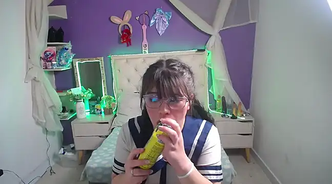 Ingrid Casas online show from January 2025 03:41:01 AM