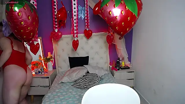 Ingrid Casas online show from February 2025 11:52:02 PM