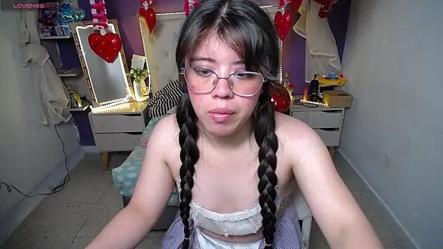 Ingrid Casas online show from February 2025 03:01:02 AM