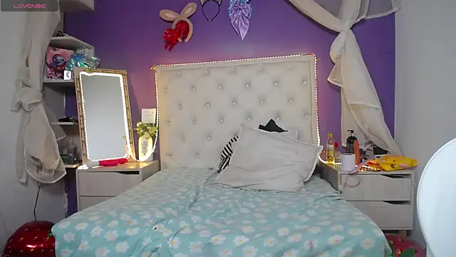 Ingrid Casas online show from March 2025 02:15:01 AM