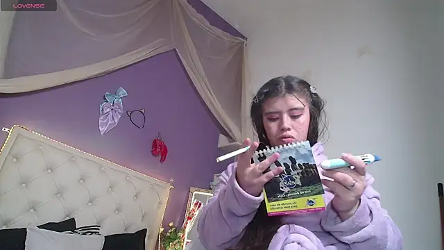 Ingrid Casas online show from March 2025 03:48:02 AM