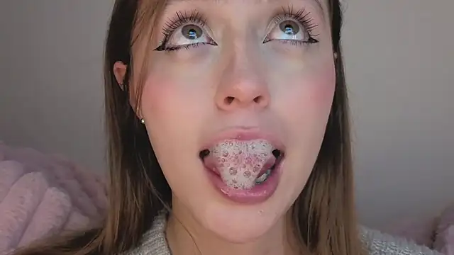 SofiaGc online show from October 2025 03:56:02 AM