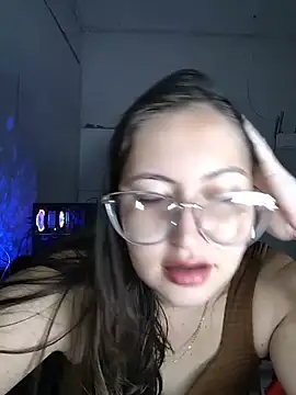 Snapshot of dani123unica chatting on May 2026 10:42:01 AM dani123unica online show from May 2026 10:42:01 AM