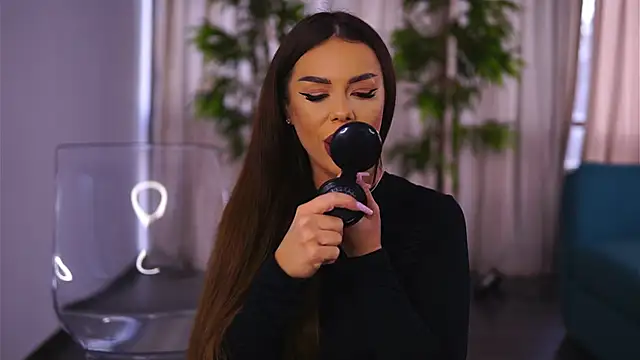 MissKiarra online show from January 2025 07:04:01 AM