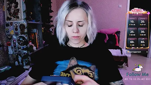 NaniMoore online show from January 2026 08:12:01 PM