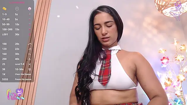 Thayssa ross online show from March 2026 02:50:01 PM