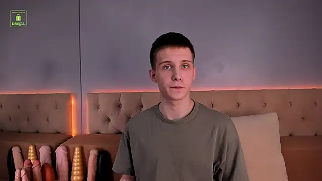 Snapshot of MarkGWalker chatting on January 2025 10:32:01 AM MarkGWalker online show from January 2025 10:32:01 AM