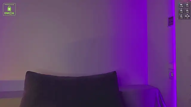 Snapshot of MarkGWalker chatting on March 2025 10:28:02 AM MarkGWalker online show from March 2025 10:28:02 AM