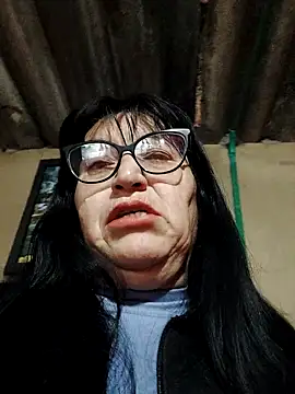 clarita 01 online show from October 2025 10:57:02 AM