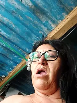 clarita 01 online show from April 2026 07:58:02 PM