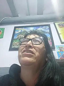Snapshot of clarita_01 chatting on June 2026 01:51:02 AM clarita 01 online show from June 2026 01:51:02 AM